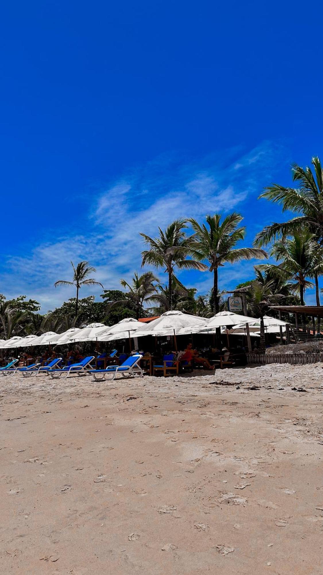 Pousada Villa Zena - Frente Ao Mar - Pe Na Areia Порту-Сегуру Экстерьер фото