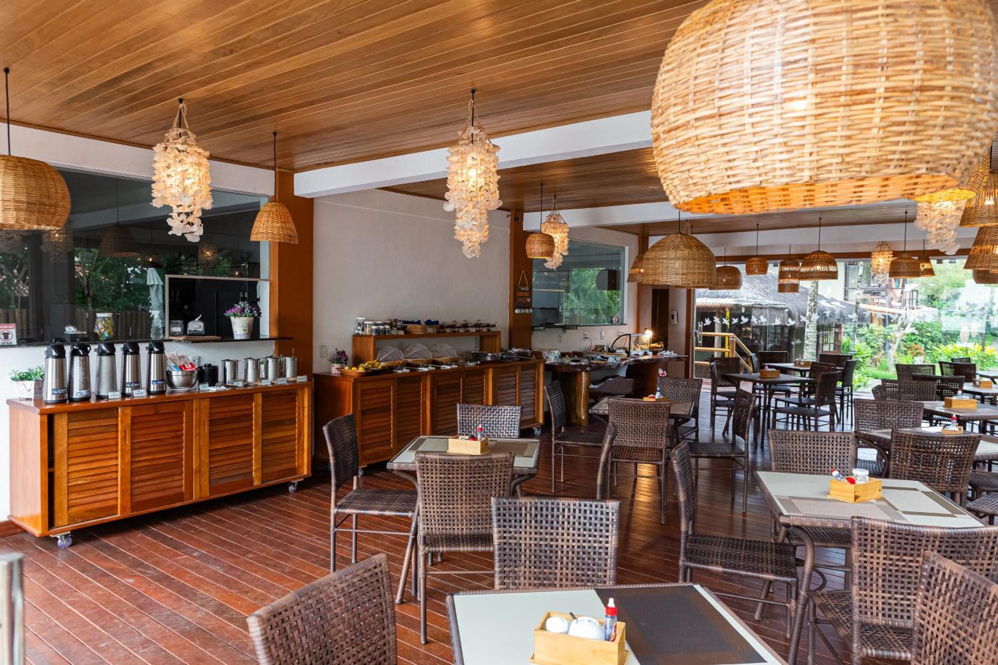 Pousada Villa Zena - Frente Ao Mar - Pe Na Areia Порту-Сегуру Экстерьер фото